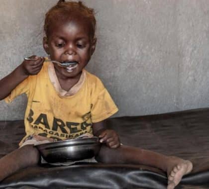 À Madagascar, les enfants sont au bord de la famine