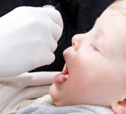 Polio en Ukraine : « Vacciner vos enfants pour les protéger »