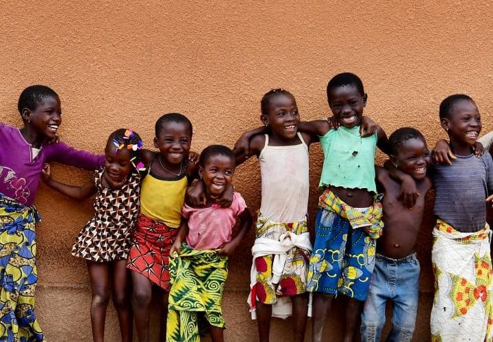 unicef-carte-solidaire-professionnel-entreprise-ville-enfant