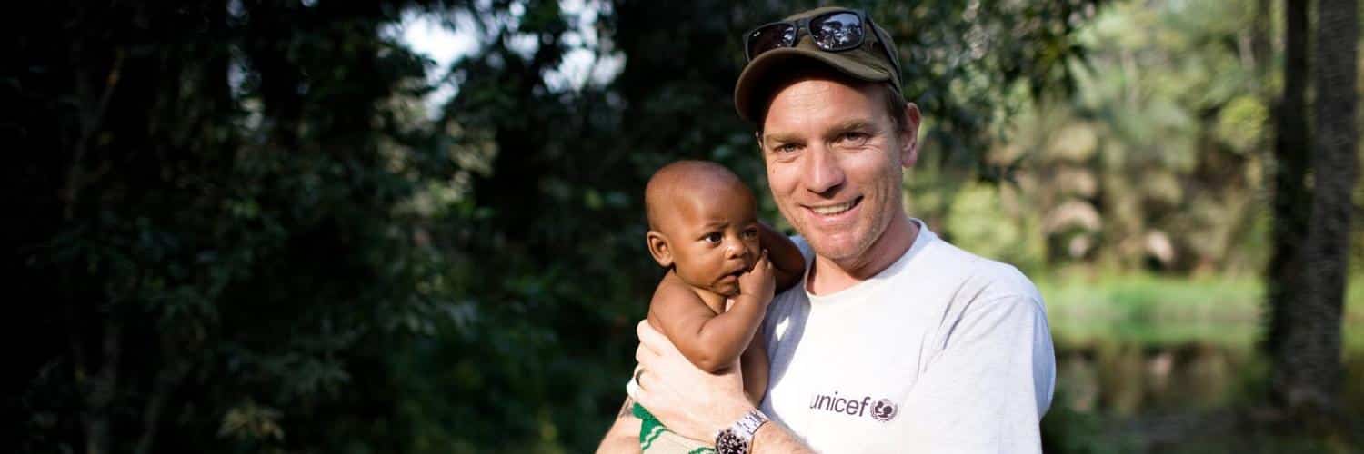 L'Ambassadeur de l'UNICEF Ewan McGregor, en mission au Congo en 2011.