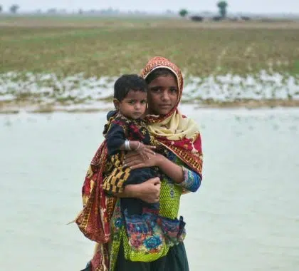 Pakistan : plus de trois millions d’enfants en danger suite aux inondations dévastatrices