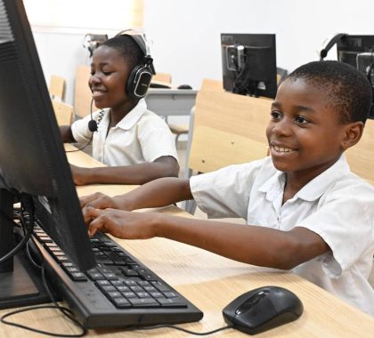 Protéger les droits de l’enfant dans un monde numérique