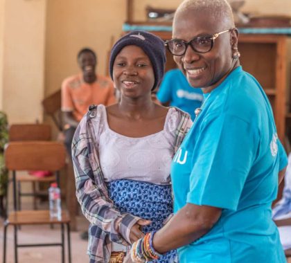 Angélique Kidjo célèbre la résilience des filles et des jeunes
