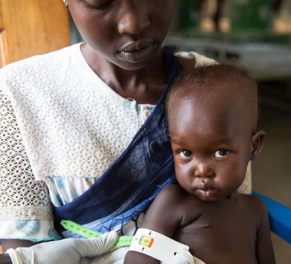 La malnutrition aiguë menace la vie de millions d’enfants vulnérables