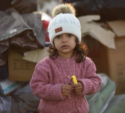 Turquie/Syrie : Des centaines de milliers d’enfants dans des conditions désespérées
