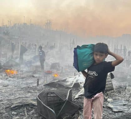 Bangladesh : un camp de réfugiés rohingyas victime d’un terrible incendie
