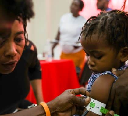 Haïti : la violence armée plonge les enfants dans la malnutrition aiguë sévère