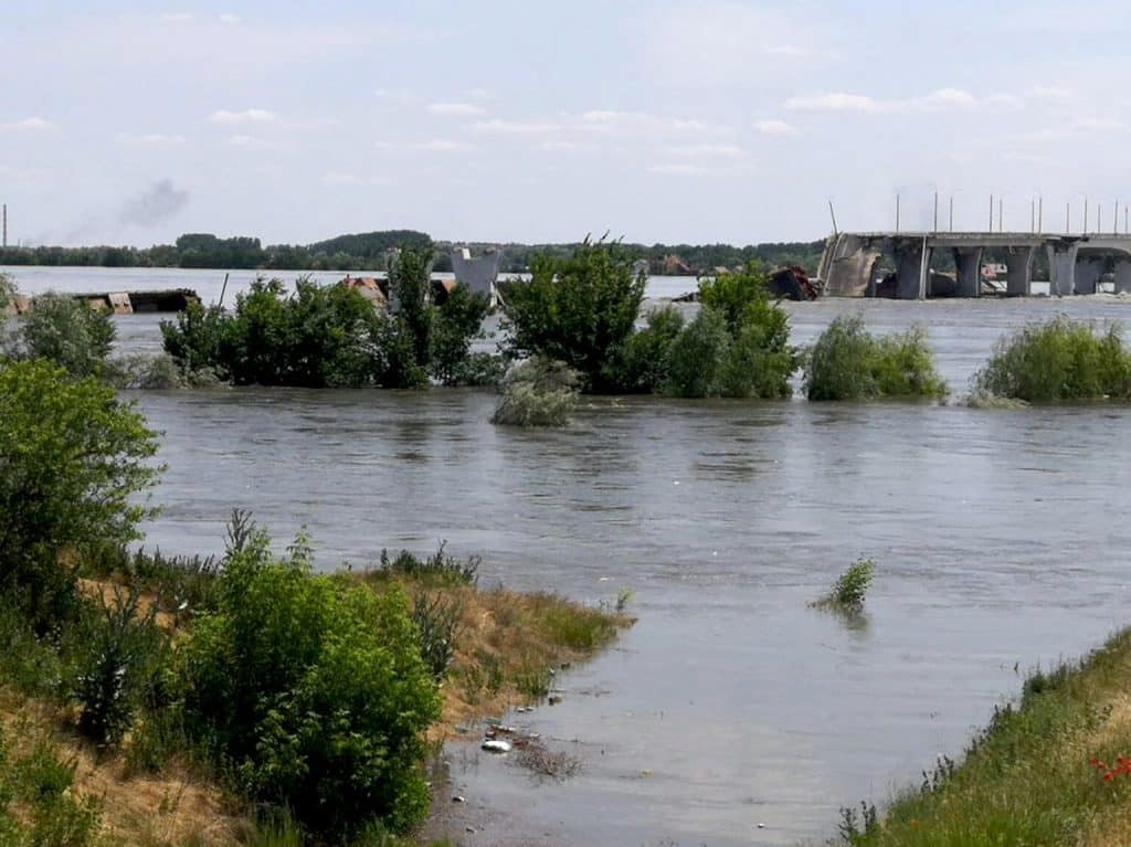 En Ukraine, 16 000 personnes sont en cours d’évacuation après la destruction du barrage de Kakhovka, le 7 juin 2023. © UNICEF/UN0852848/Tuchynsky/ AFP