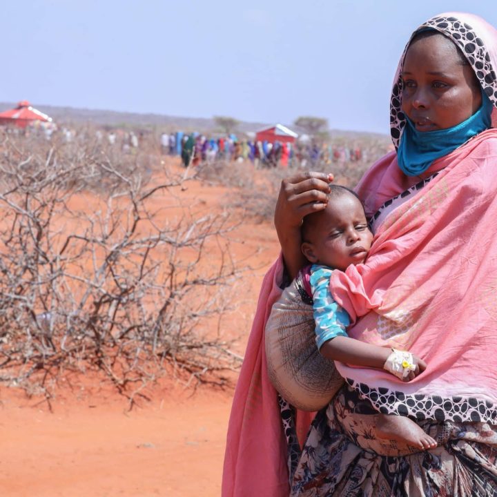 Halima Mohamud, 28 ans, mère de quatre enfants, se trouvait dans un hôpital voisin de Somali Land pour l'examen médical de son petit garçon de deux ans lorsque le conflit a éclaté. Elle a été forcée de quitter son mari et ses autres enfants et de se rendre en Éthiopie.