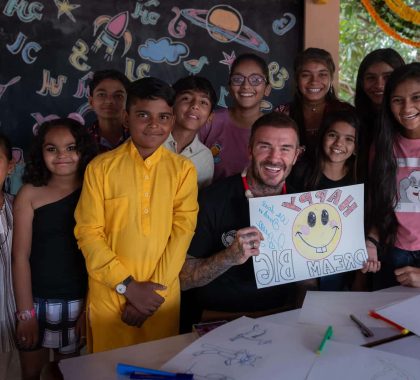 David Beckham, ambassadeur de l’UNICEF, promeut l’égalité et l’autonomisation des filles lors de sa première visite en Inde