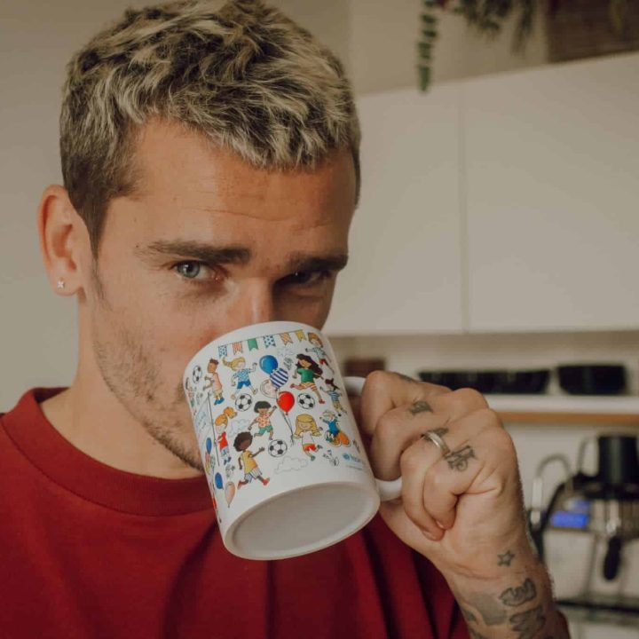 Le mug Antoine Griezmann pour l'UNICEF