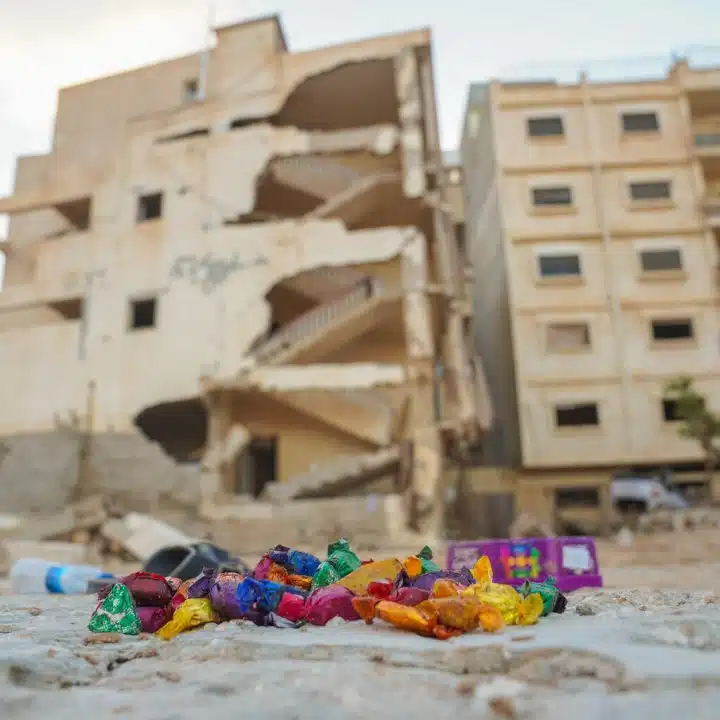 En septembre 2023, la Libye est ravagé par la tempête Daniel et plus de 300 000 enfants sont affectés. © UNICEF/UNI441239/Alatrib