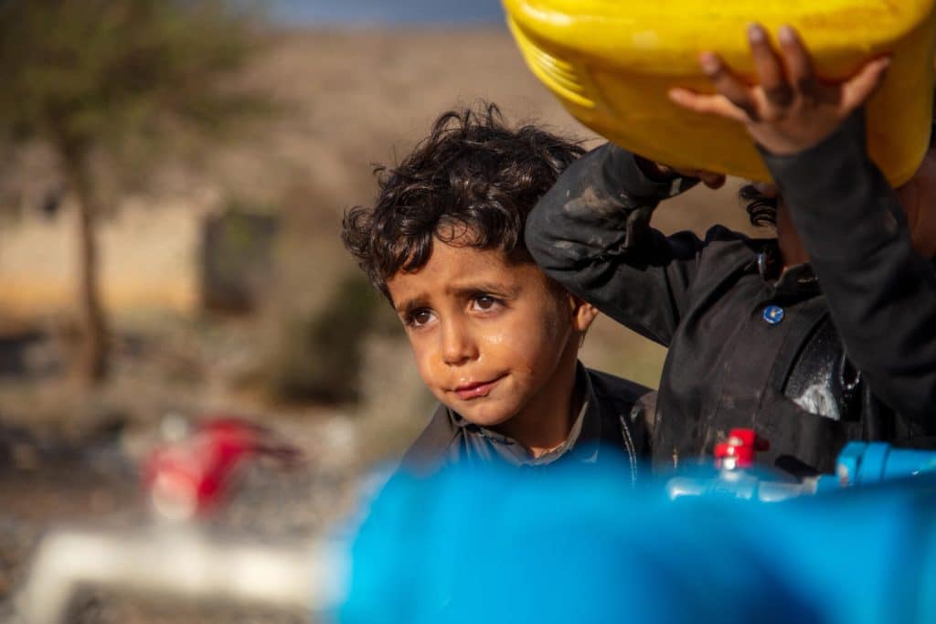 Au Yémen, les habitants d'Amran ont accès à l'eau potable grâce au soutien de l'UNICEF. © UNICEF/UNI559307/Qadari