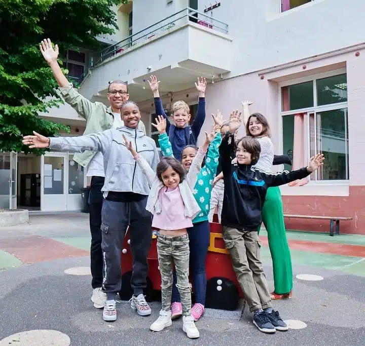 Le 14 mai 2024, l'équipe de l'UNICEF France a eu le plaisir de rendre visite aux enfants et aux acteurs éducatifs de l'école Estaque-Gare.© Anne-Sophie Nival