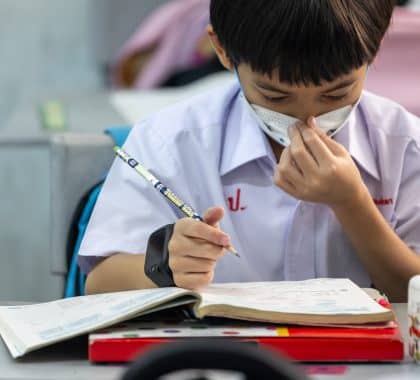 Asie de l’Est et Pacifique : la pollution de l’air tue chaque jour plus de 100 enfants de moins de 5 ans