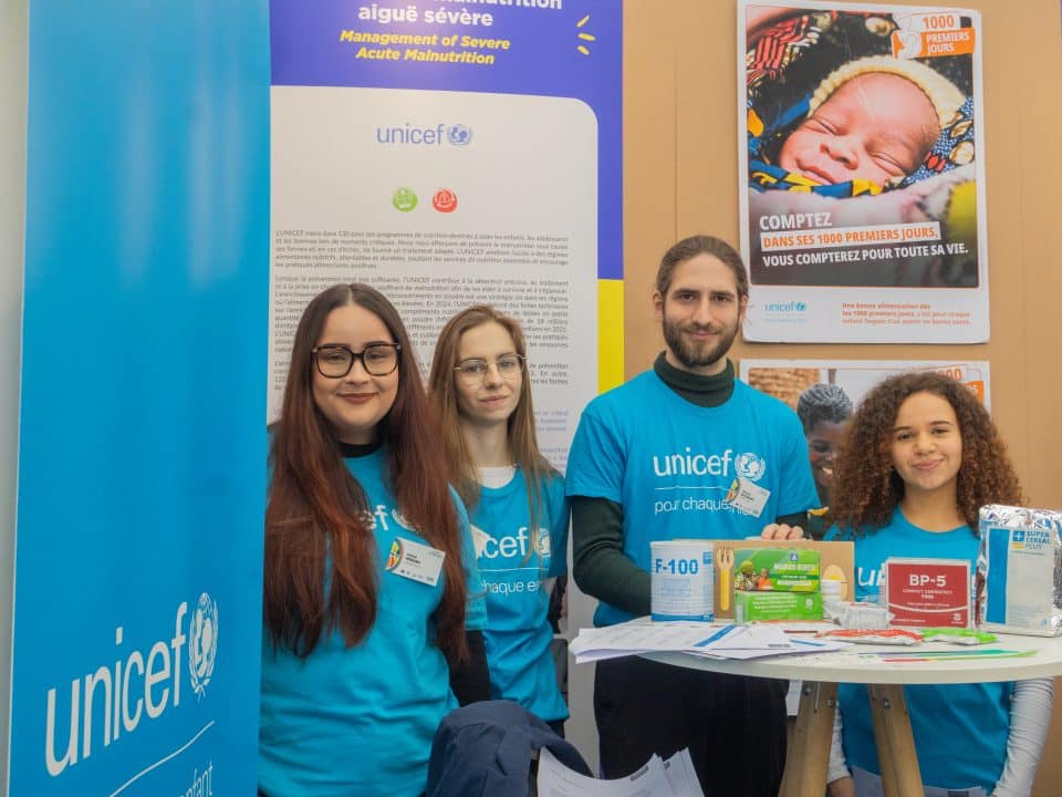 Les bénévoles de l'UNICEF France étaient mobilisés tout au long du sommet N4G pour défendre la cause des enfants. ©UNICEF
