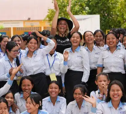 Au Cambodge, Elodie Gossuin face à l’urgence climatique