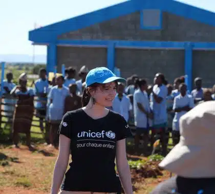 Mélissa Da Costa engagée aux côtés de l’UNICEF à Madagascar : quand les mots deviennent des actes pour les enfants