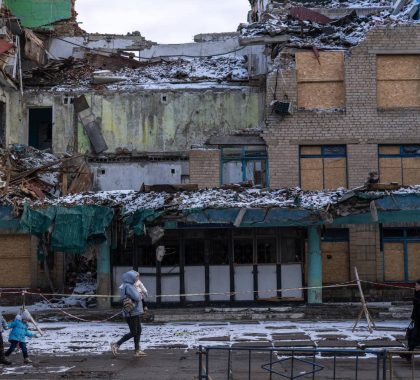 Ukraine : 70 % des enfants n’ont pas accès à des biens et services essentiels