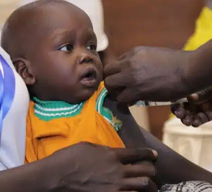 Vaccin contre le paludisme : un accord historique pour protéger 7 millions d’enfants supplémentaires