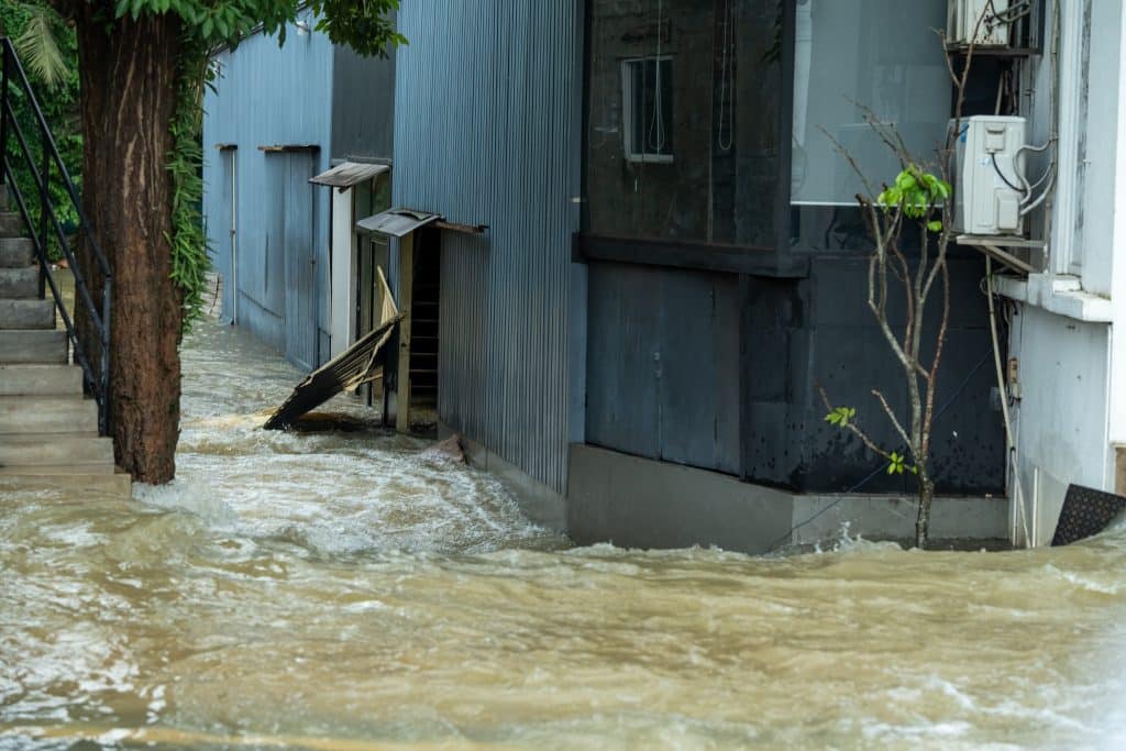 Novembre 2025 - Des inondations meurtrières ont frappé plusieurs pays en Asie du Sud-Est © UNICEF/UNI908477/InceptChange