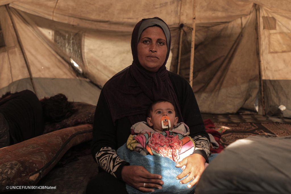 Une photo prise d'une mère de famille qui vit à Gaza lors de son témoignage, le 14/11/2025. © UNICEF/UNI901446/Nateel