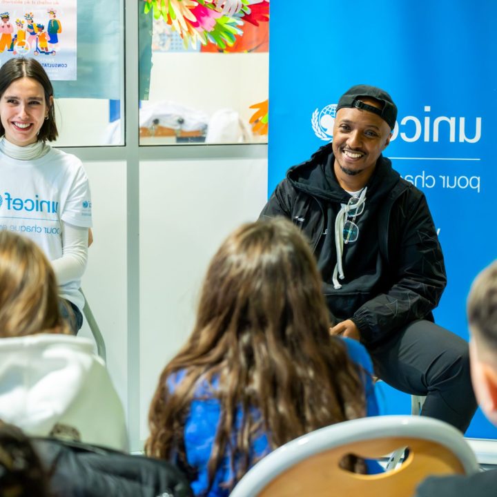 Soprano à la rencontre des élèves marseillais aux côtés de l’UNICEF France © Léa Schneider / UNICEF France